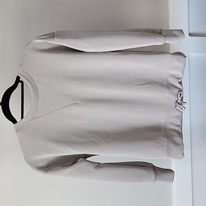 Athletic long sleeve top